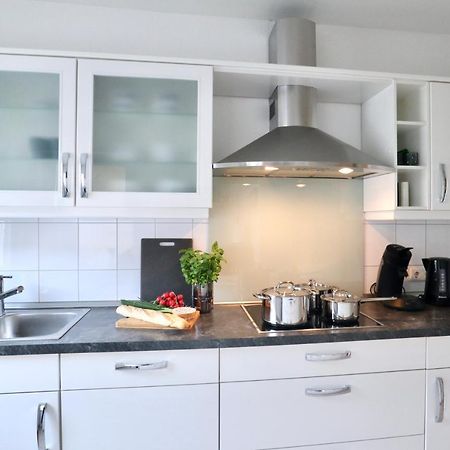 Sabe Apartment: Balcony + Free Parking + Netflix Wuppertal Buitenkant foto