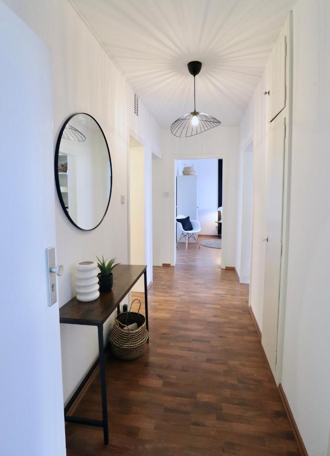 Sabe Apartment: Balcony + Free Parking + Netflix Wuppertal Buitenkant foto