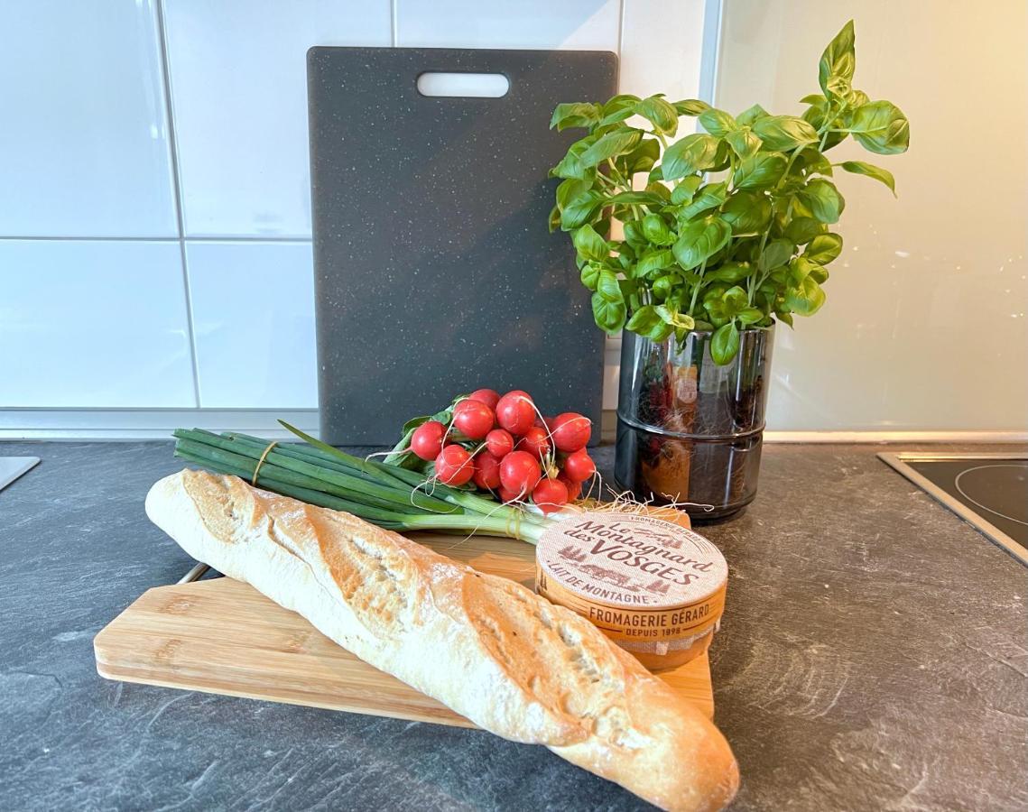 Sabe Apartment: Balcony + Free Parking + Netflix Wuppertal Buitenkant foto